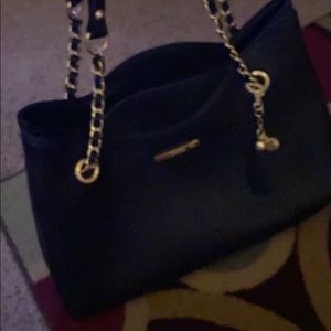 Black Jessica Simpson purse